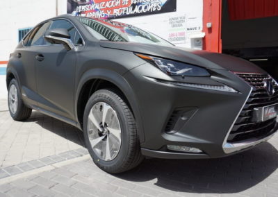 LEXUS 300H MATT BLACK