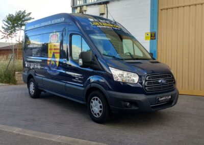 Rotulación Ford Transit Los Fernández