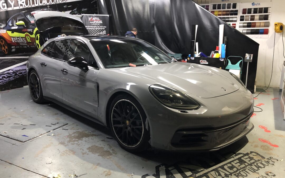 Porsche Panamera Avery Supreme Gray